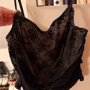 Black Floral Lace Cropped Top